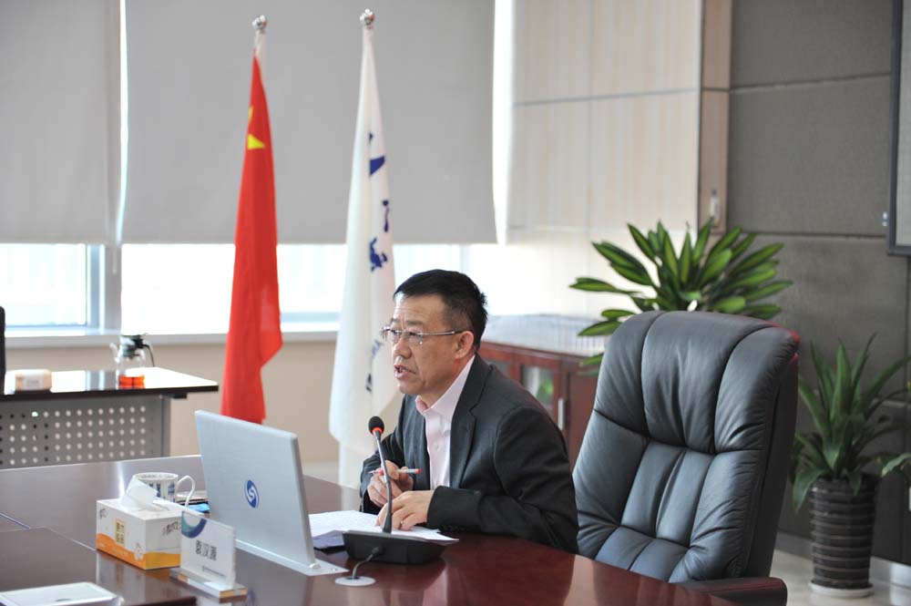 勿忘初心做“四人” 牢記使命攀“四臺” ——金葉科教集團(tuán)舉辦2021年度中層干部述職考評大會 勿忘初心做“四人” 牢記使命攀“四臺” ——金葉科教集團(tuán)舉辦2021年度中層干部述職考評大會