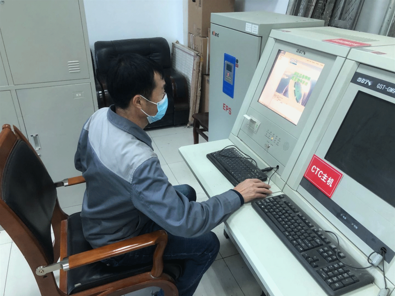 多項(xiàng)措施有效并舉 用實(shí)際行動(dòng)切實(shí)筑牢企業(yè)安全生產(chǎn)防線(xiàn) 金葉科教集團(tuán)深入開(kāi)展2024年安全管理專(zhuān)項(xiàng)行動(dòng)之煙配產(chǎn)業(yè)篇