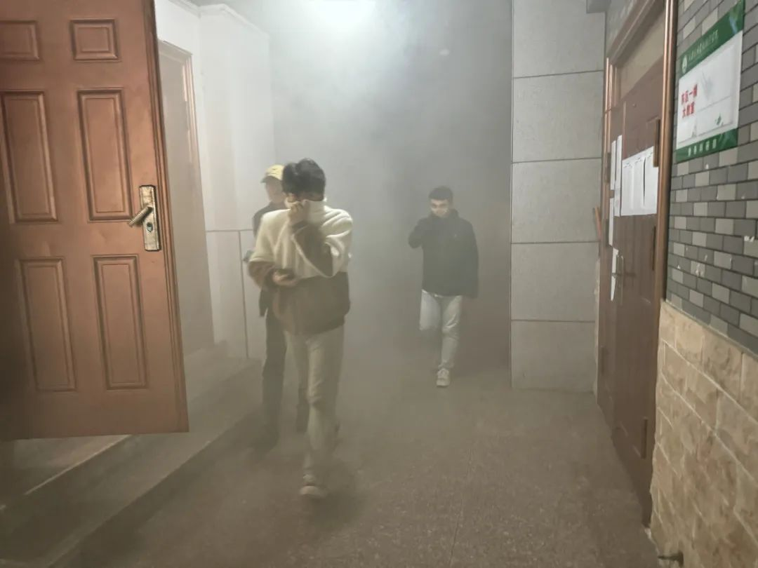 夯實(shí)安全管理基礎(chǔ) 提高全員安全意識(shí) 筑牢安全生產(chǎn)防線 金葉科教集團(tuán)深入開展2024年安全管理專項(xiàng)行動(dòng)之教育事業(yè)篇