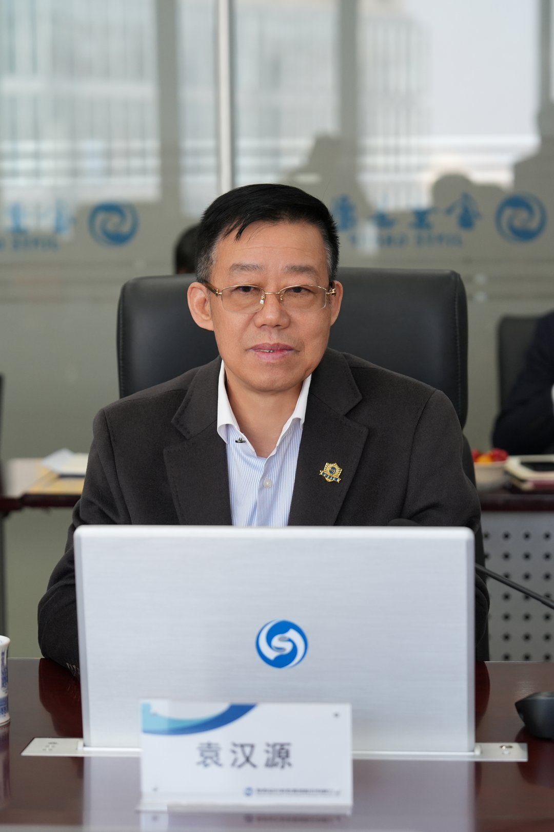 政企同心擘畫新藍圖 金葉科教勇?lián)l(fā)展使命 金葉科教集團與當陽市深化交流推進高質(zhì)量發(fā)展