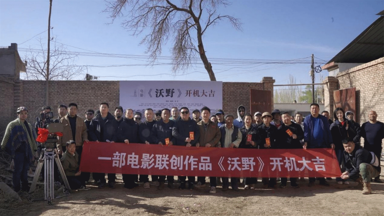 金葉匠心鐫刻國際坐標(biāo) 明德新聲激蕩時(shí)代潮音——西安明德理工學(xué)院頻獲殊榮顯華章